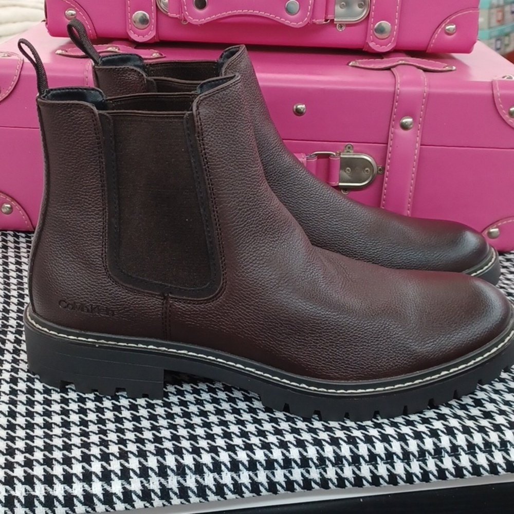 Calvin Klein Lug Chelsea NWOB - Picture 4 of 8